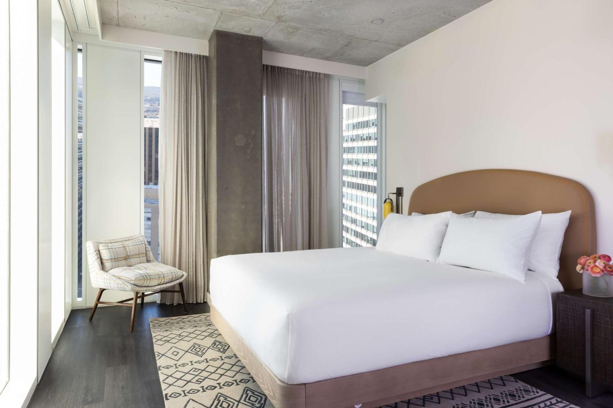 Отель Hyatt Centric Congress Avenue Остин Экстерьер фото