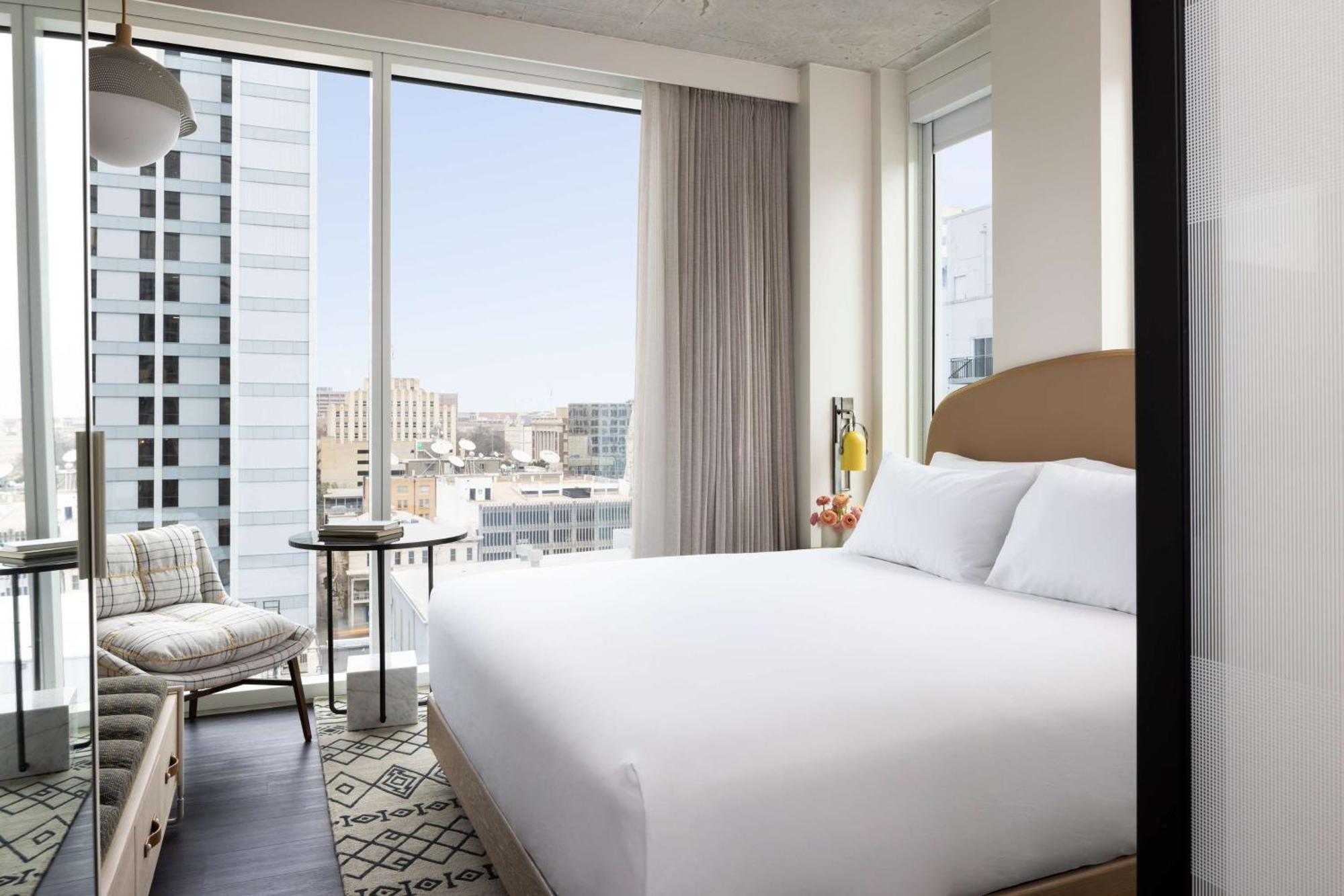 Отель Hyatt Centric Congress Avenue Остин Экстерьер фото